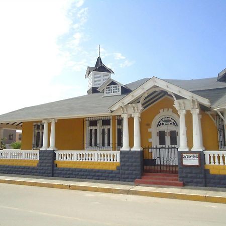 Casona Del Muelle Pimentel Bagian luar foto